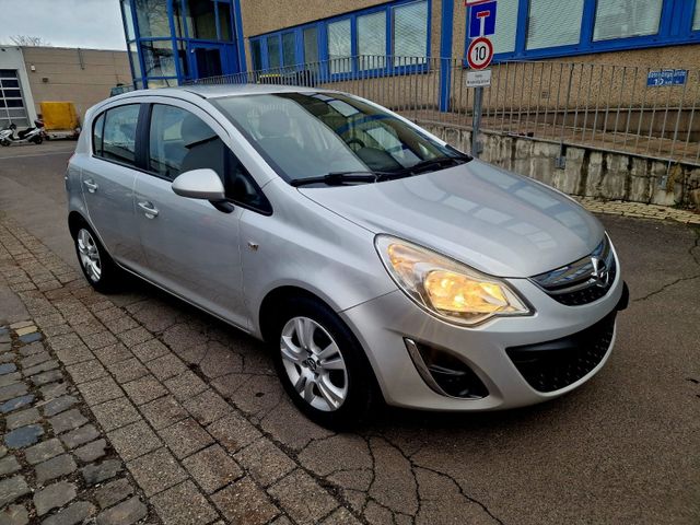 Opel Corsa D Satellite 5.Türen / Tüv Neu / Gepflegt