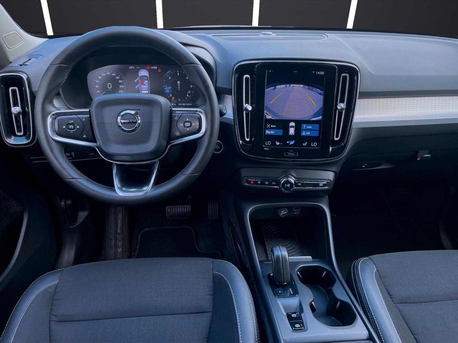 Volvo XC40 Momentum AWD 1.Hand~Lenkradhz.~