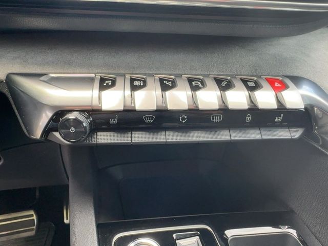 Foto Nummer 18: PEUGEOT 5008