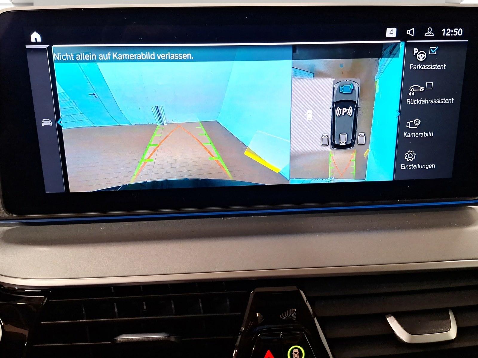 BMW 530e xDrive Touring Driv.Assist.Prof Head-Up