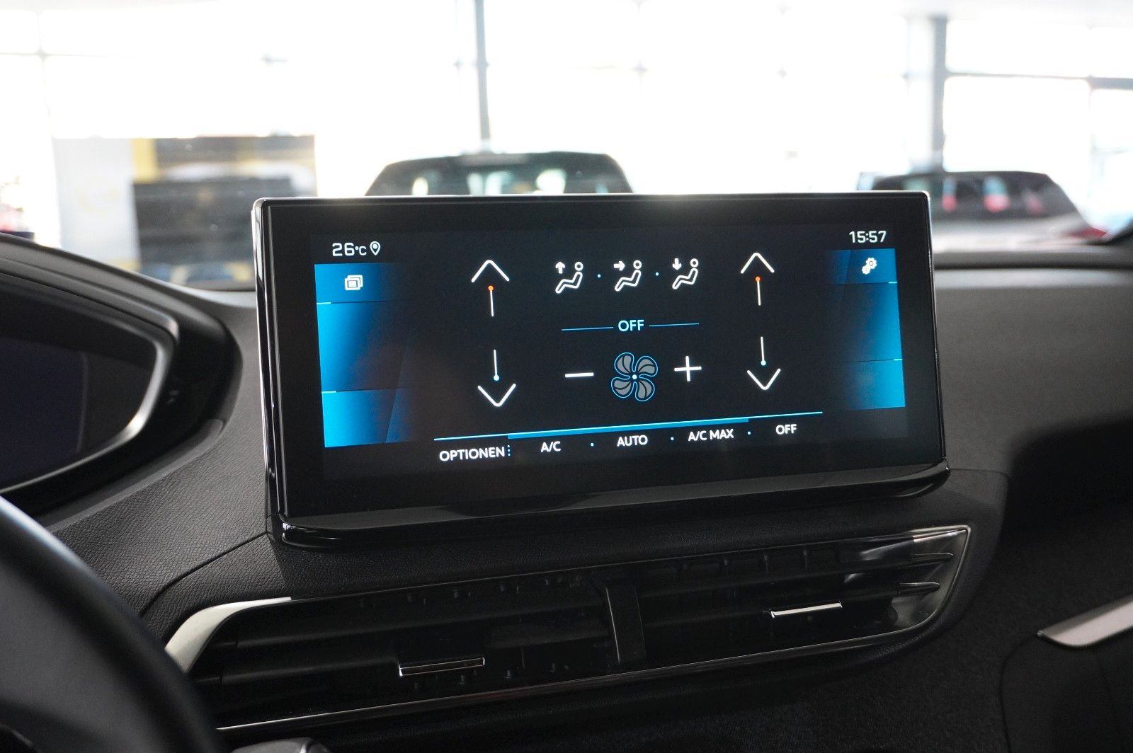 Fahrzeugabbildung Peugeot 3008 1.2T ALLURE PACK NAVI/LED/KAMERA/SPORT/DAB+