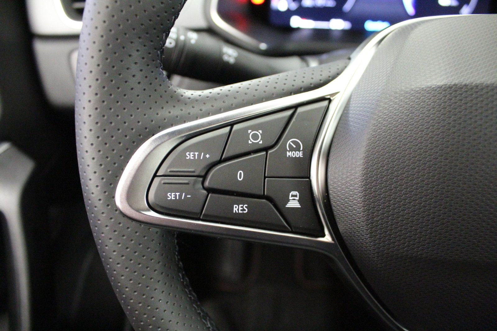 Fahrzeugabbildung Renault Captur TCe 115 KISS Sondermodell *Winter-Pak*Nav