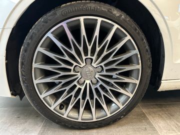 Audi A3 Cabriolet ambition *Navi*Xenon*Alcantara*