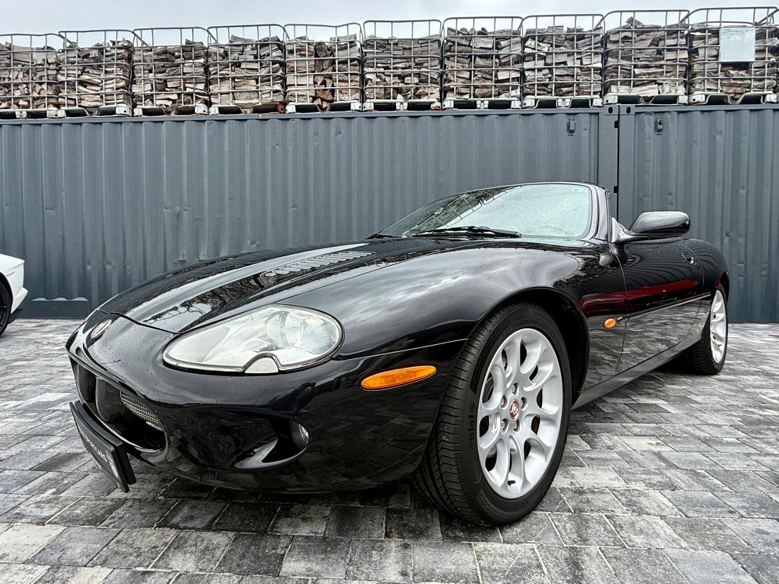 Jaguar XKR Cabriolet 4.0 V8 Kompressor 363 ch / Cuir / Xénon / Faible Kilométrage