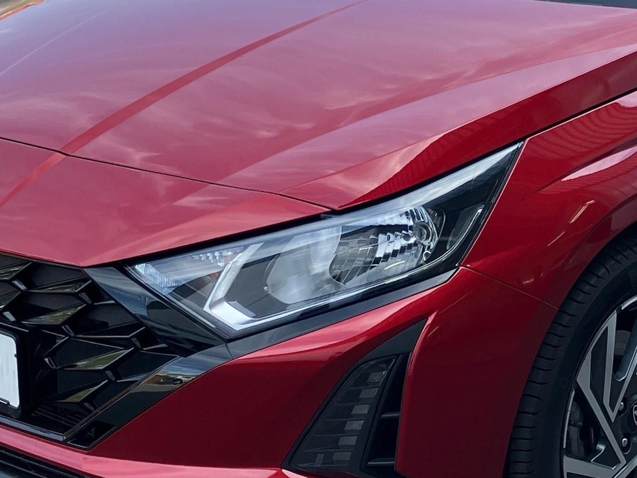 Fahrzeugabbildung Hyundai i20 TREND DynLicht Kam. LM Navi PDC SHZ SpurH