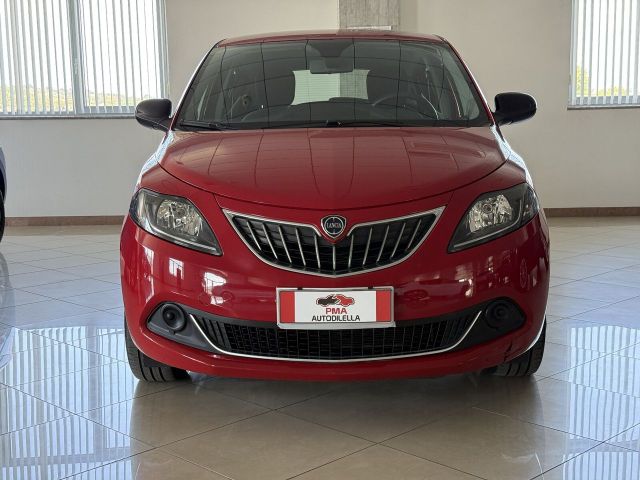 Autres LANCIA Ypsilon Silver - 1.0 Hybrid 70cv S&S E6D