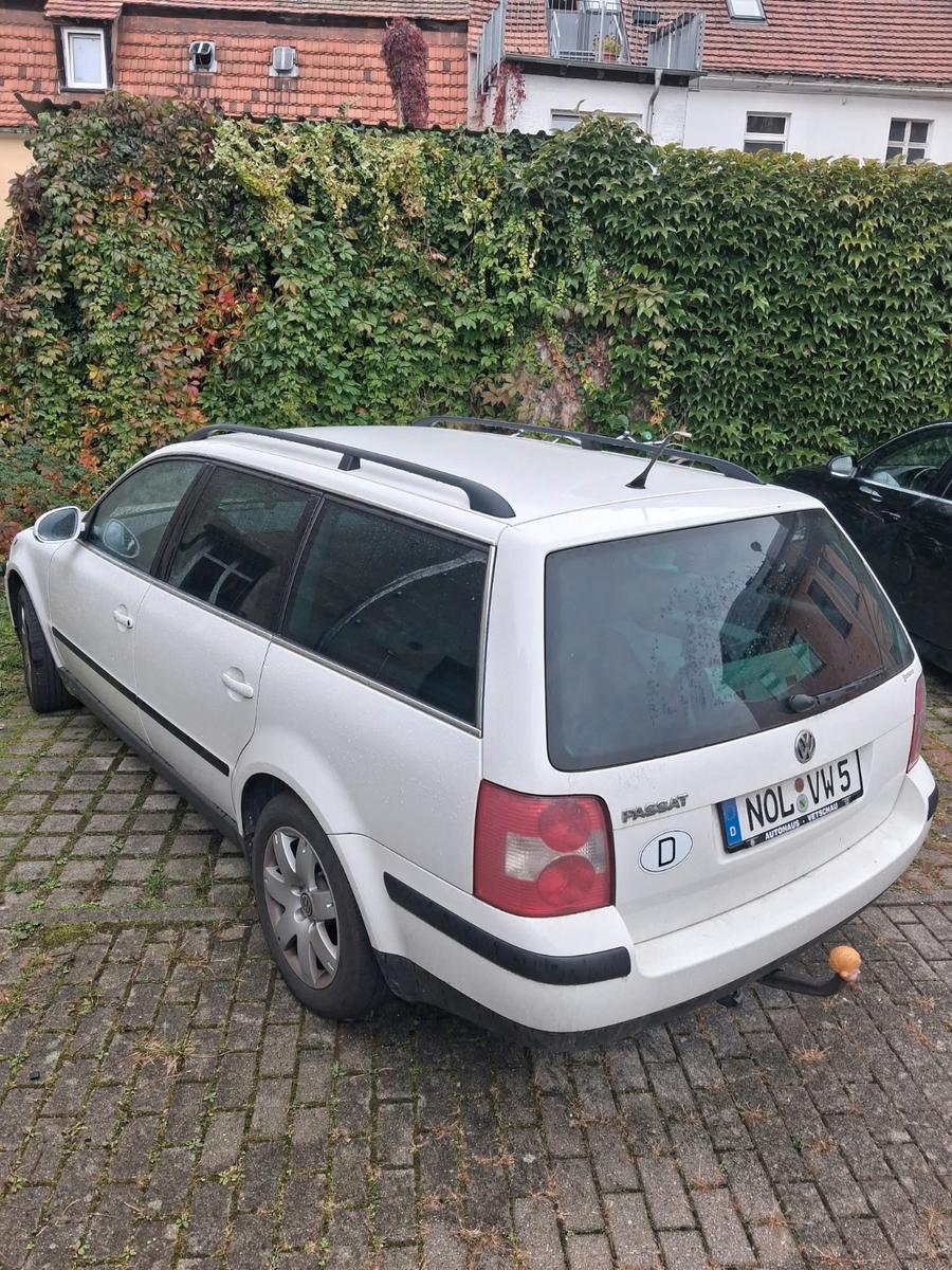 Volkswagen Passat 2004 — photo 8