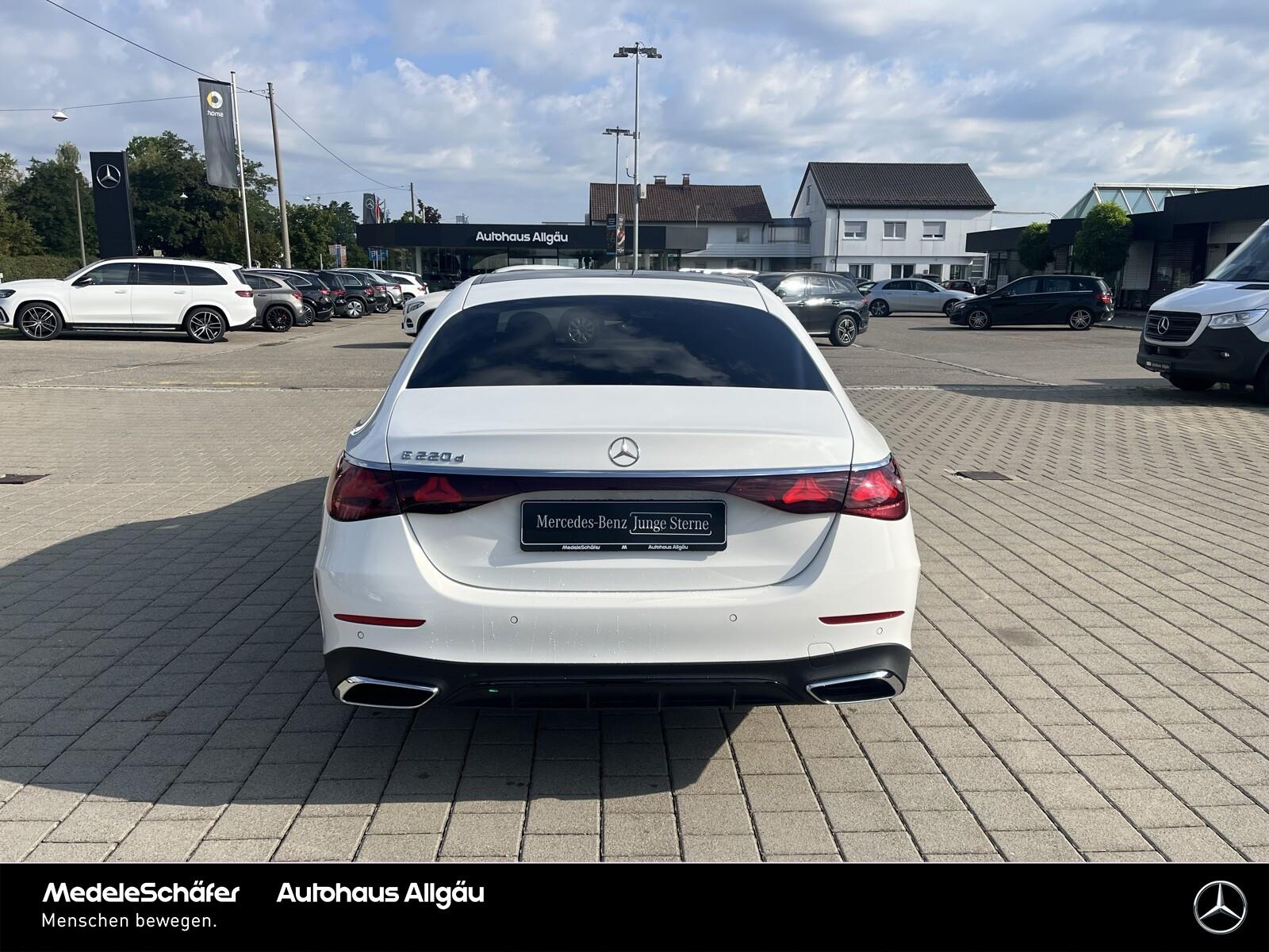 Mercedes-Benz E 220 d AMG Night 20" Fahr-Assi Pano AHK 360°