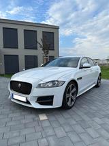 Jaguar XF R-Sport *Black Paket* - Vollausstattung - - Jaguar XF aus 2015