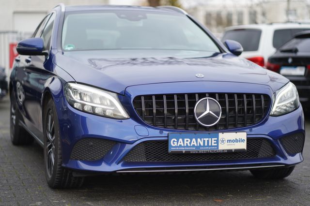 MERCEDES-BENZ C220d T Avantgarde Automatik LED HUD ACC Keyless