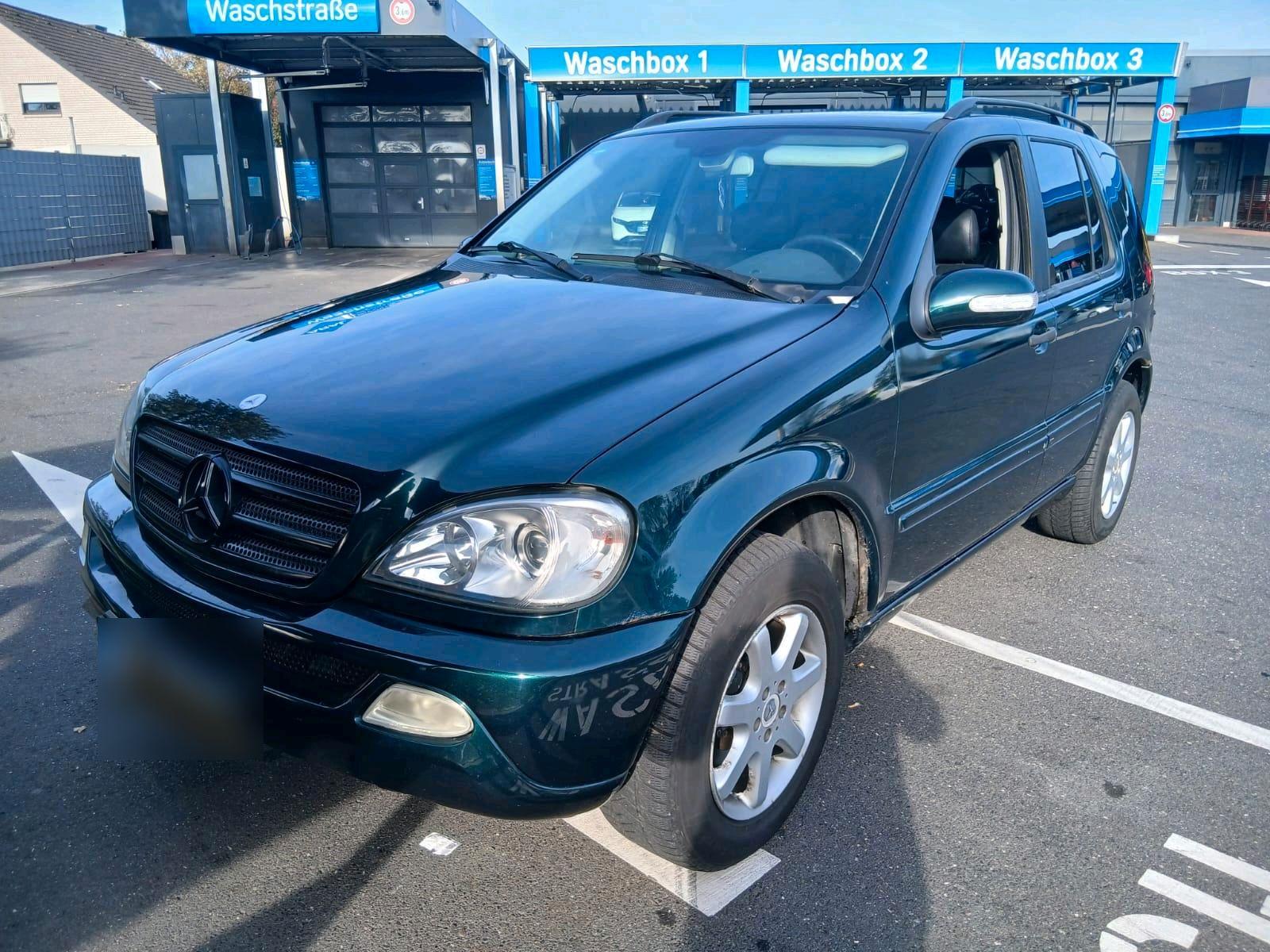Mercedes-Benz ML 270