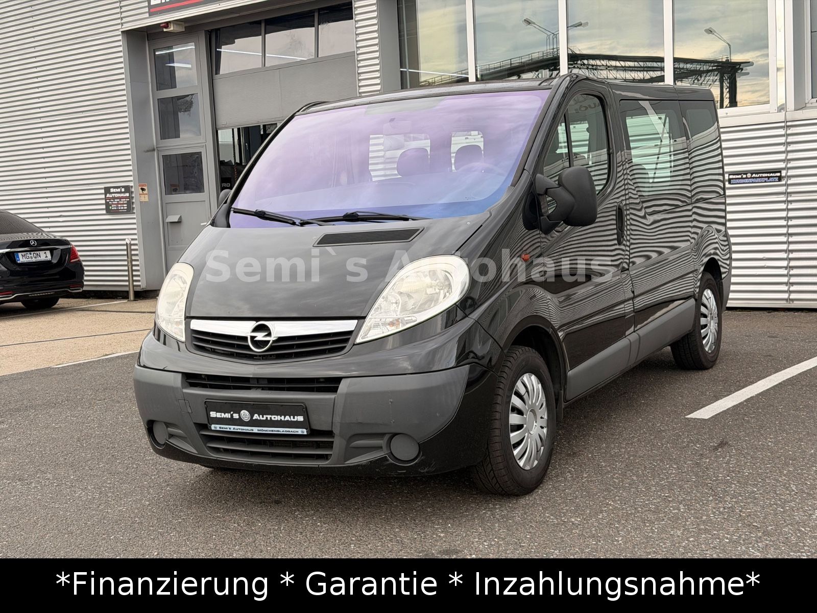 Opel Opel Vivaro Kasten/5-Sitzer L1H1 2,7t*Klima*Tüv 9-