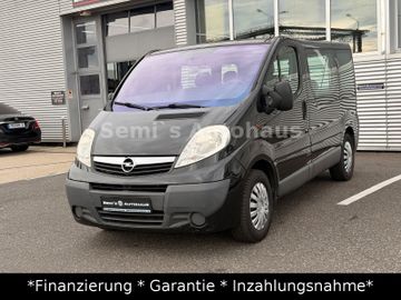 Opel Vivaro - 1