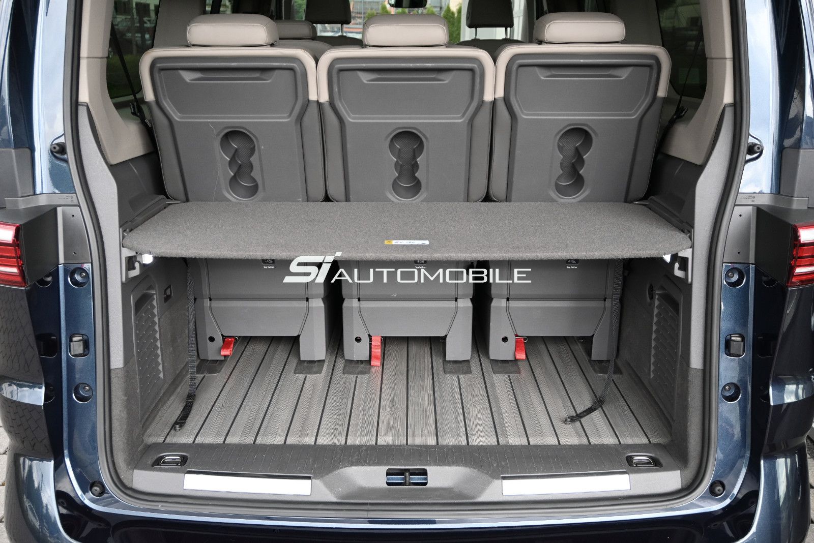 Fahrzeugabbildung Volkswagen T7 Multivan 2,0 TDI DSG Style Lang °UVP 80.587€°