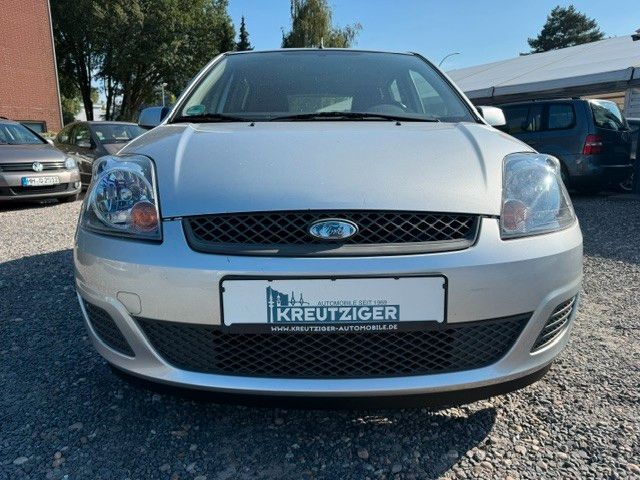 Fahrzeugabbildung Ford Fiesta Style