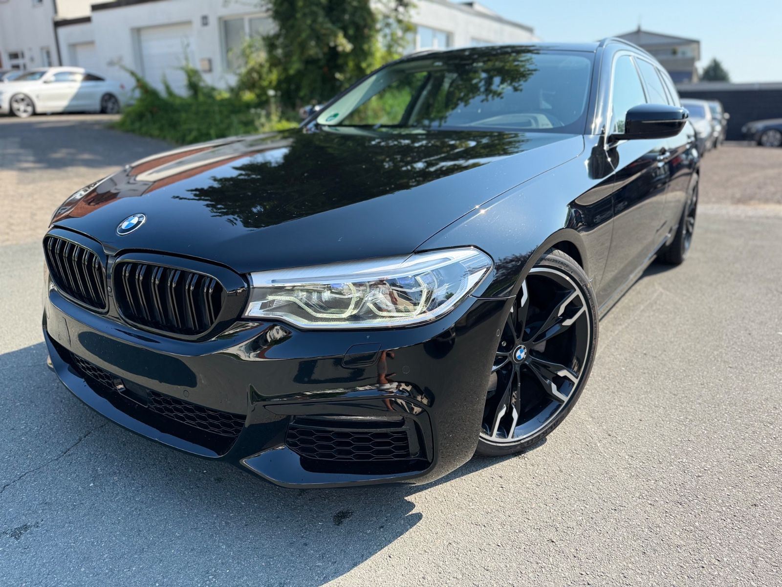 BMW 520d M Sport 550 Optik HuD Pano ACC Tot+Spur.Ass