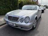 Mercedes-Benz CLK 320 AVANTGARDE Avantgarde MoPf scheckheft - gebrauchte Mercedes-Benz CLK 320 aus dem Jahr 2001