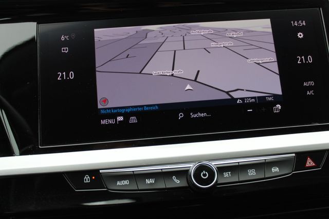 Fahrzeugabbildung Opel Grandland 1.2 Turbo GS Line KlimaA,LED,Navi,SHZ