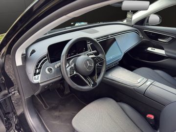 Mercedes E 220 - 10