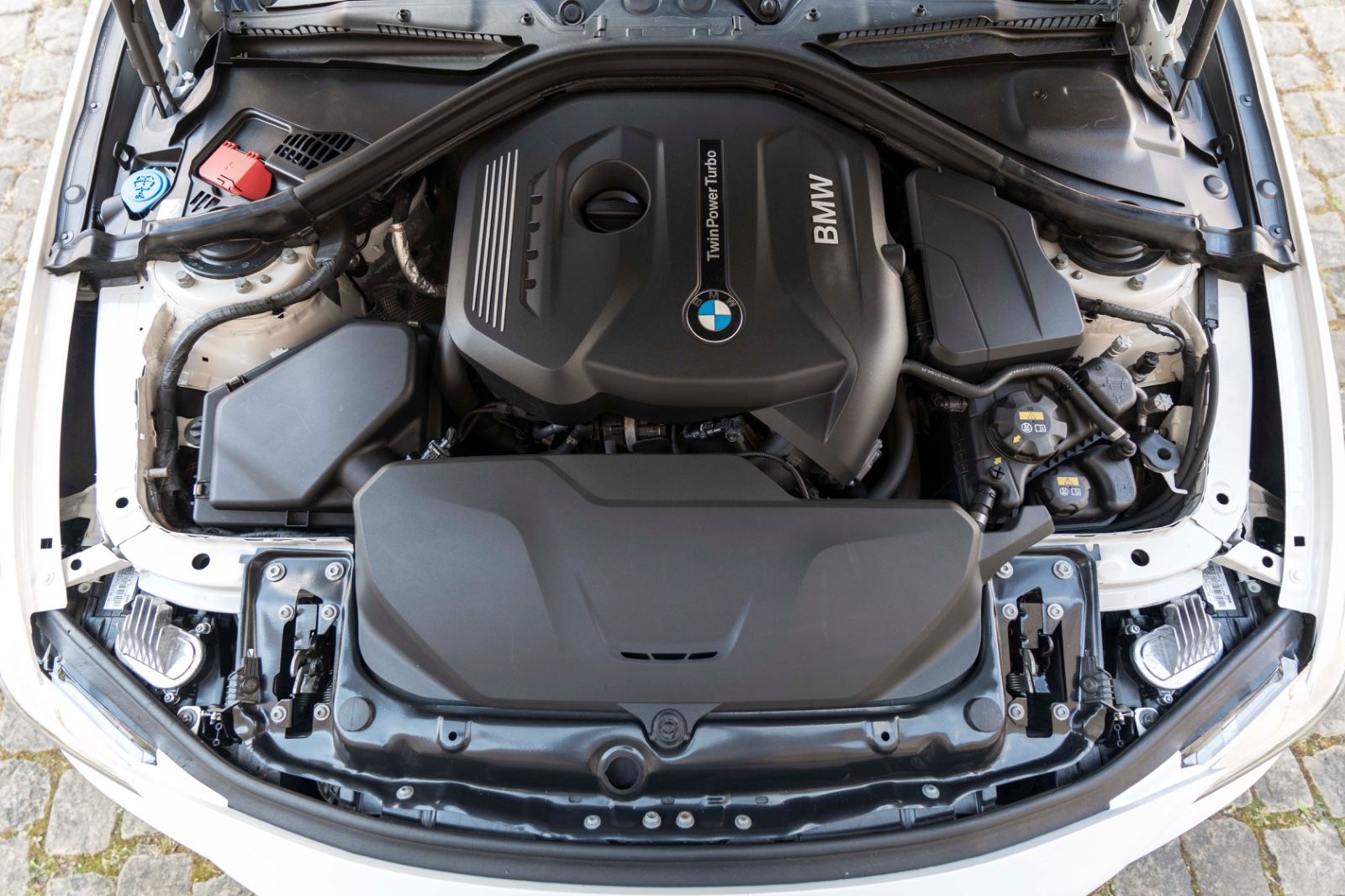 Fahrzeugabbildung BMW 430IX M-PERFORMANCE H&K HUD LED KAM CARPLAY ALC