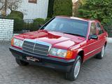Mercedes-Benz 190E *GEPFLEGT*TÜV NEU*H ZULASSUNG*SCHIEBEDACH* - Mercedes-Benz 190 aus 1987: 190e
