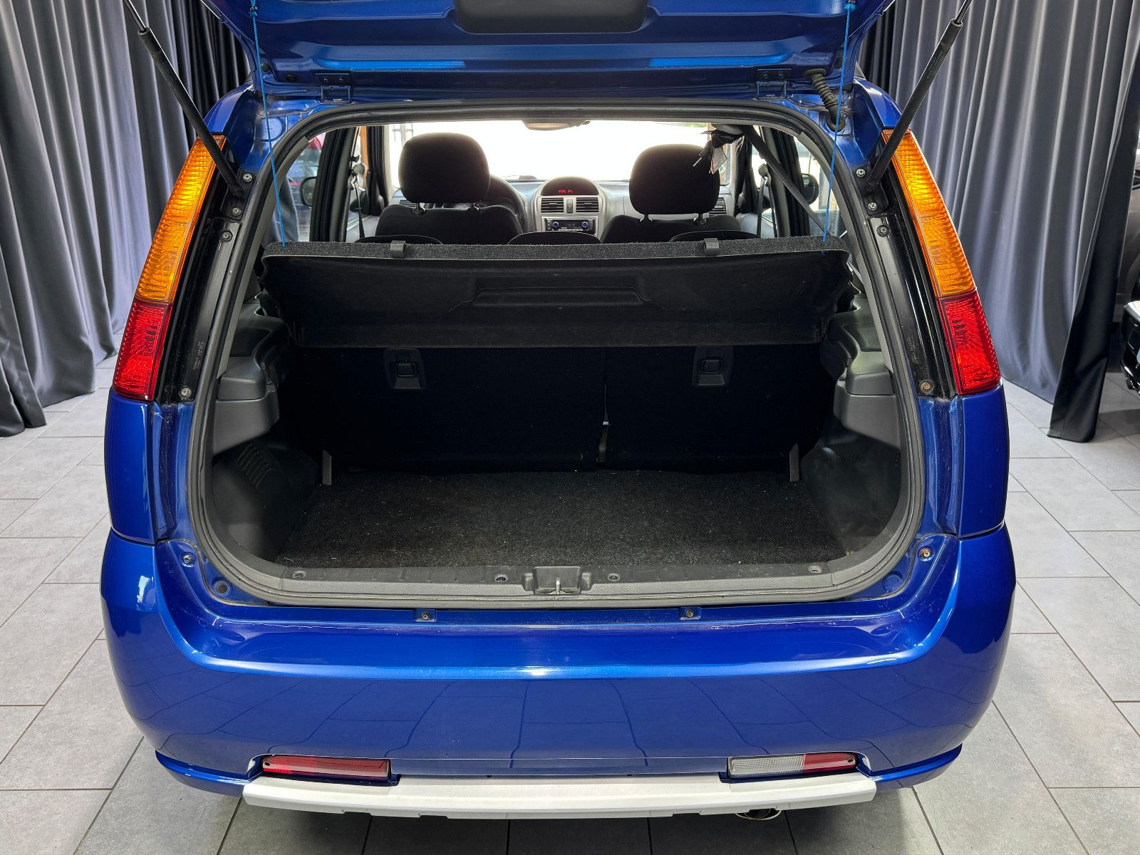 Fahrzeugabbildung Subaru Justy J12 1.3 Special Edition|Klima