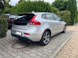 Volvo V40 D3 Geartronic LINJE YOU! Scheckheft Glasdach - silberne Volvo V40
