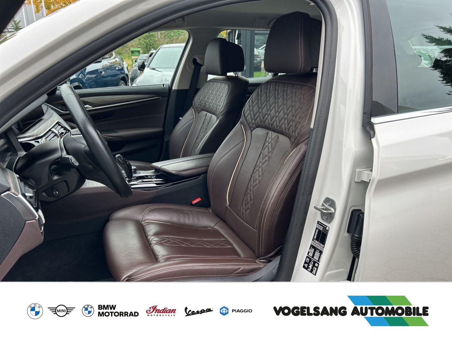 Fahrzeugabbildung BMW 520 dxDriveTouring,Standheizung,Laserlicht,HeadU