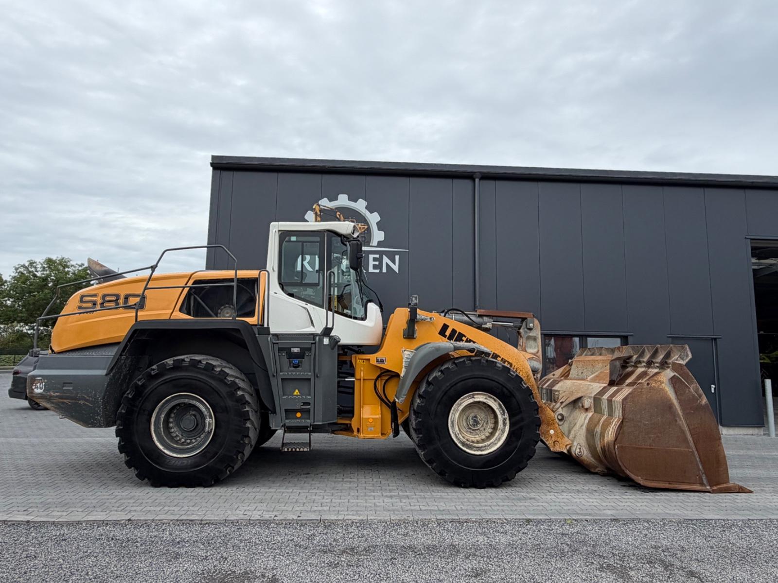 Liebherr L 580 Xpower Joysticklenkung