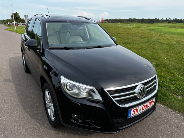 Volkswagen Tiguan  4Motion*PANO*XENON*TEMPOMAT*LEDER*TOP