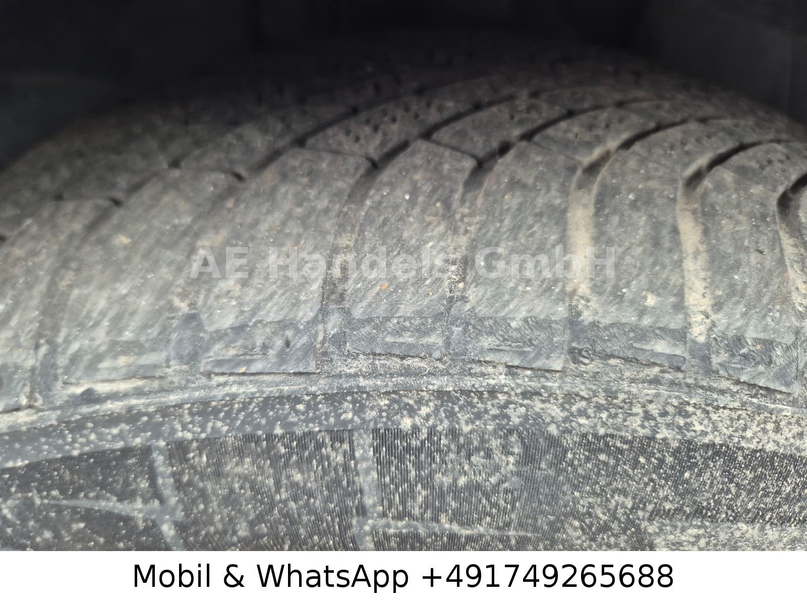 Ford Mondeo 2013 — photo 19