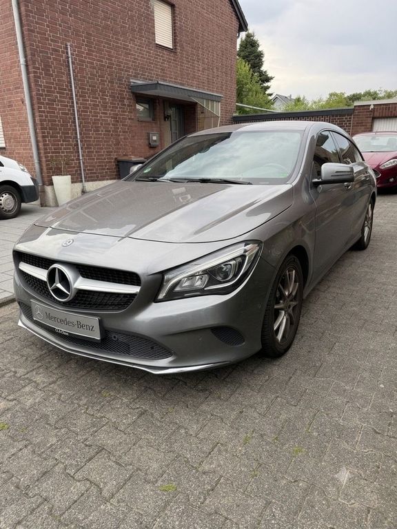 Image of Mercedes-Benz CLA 250 Shooting Brake