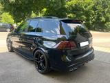 Mercedes-Benz ML 63 AMG 4MATIC  - Mercedes-Benz: 63 AMG