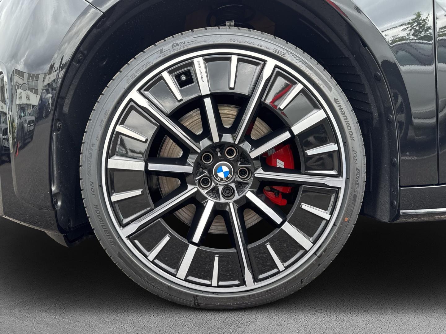 BMW iX3 40 M Sport Pro LMR 22'' HUD AHK Soundsystem 