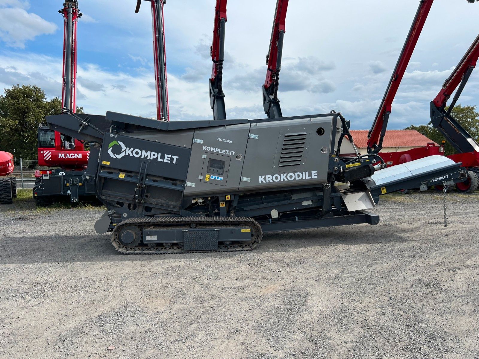 Fahrzeugabbildung Andere Komplet Krokodile / nur 76h! / 2022 / Schredder