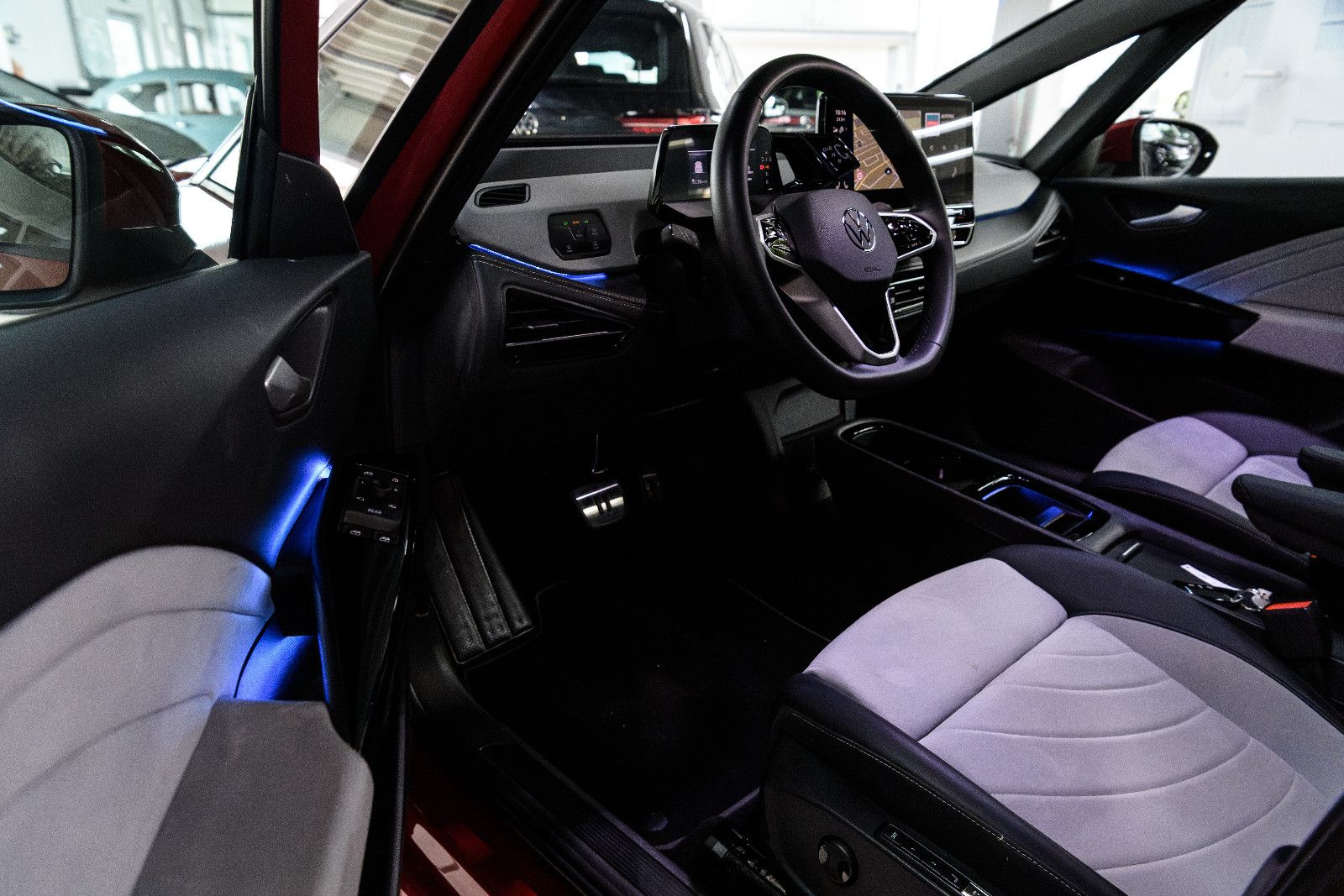 Fahrzeugabbildung Volkswagen ID.3 Pro 150 kW+AHK+LED+ACC+NAVI+SHZ+LHZ+62KwH.