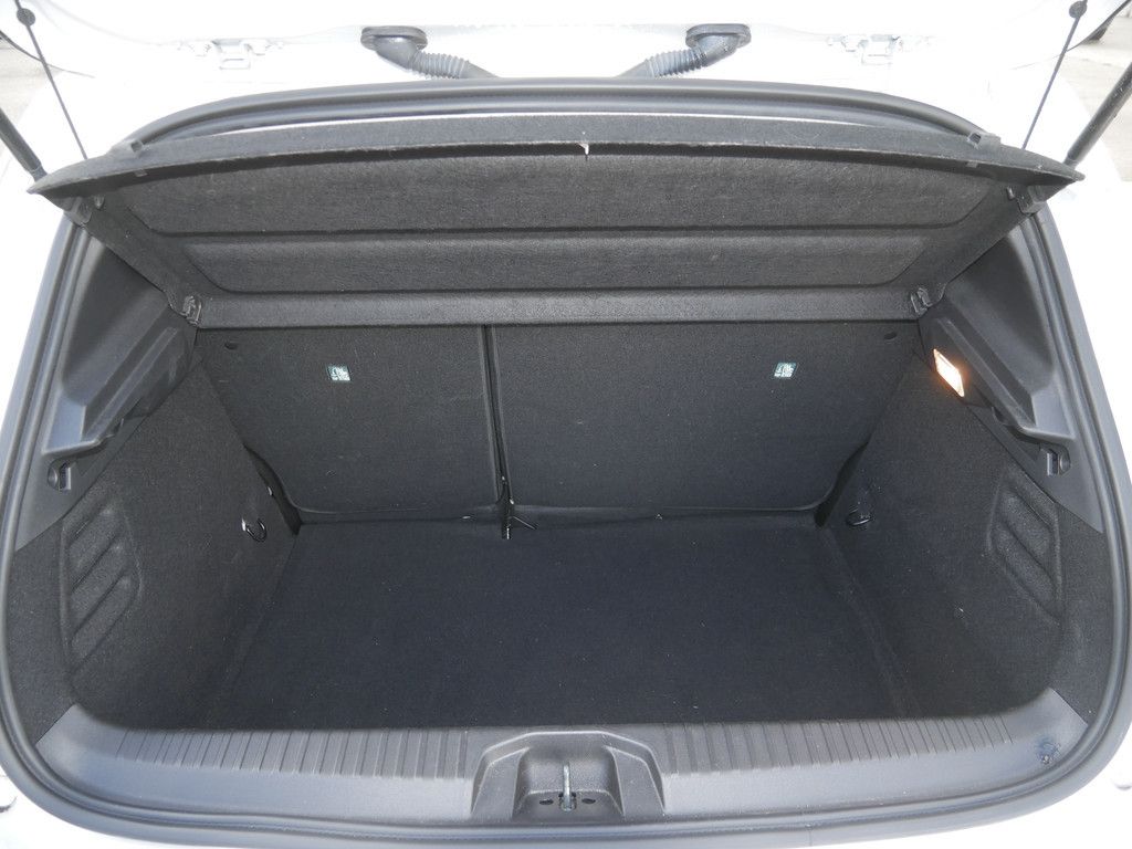 Fahrzeugabbildung Renault Clio Evolution TCe 90 KLIMA PDC NAVI LED