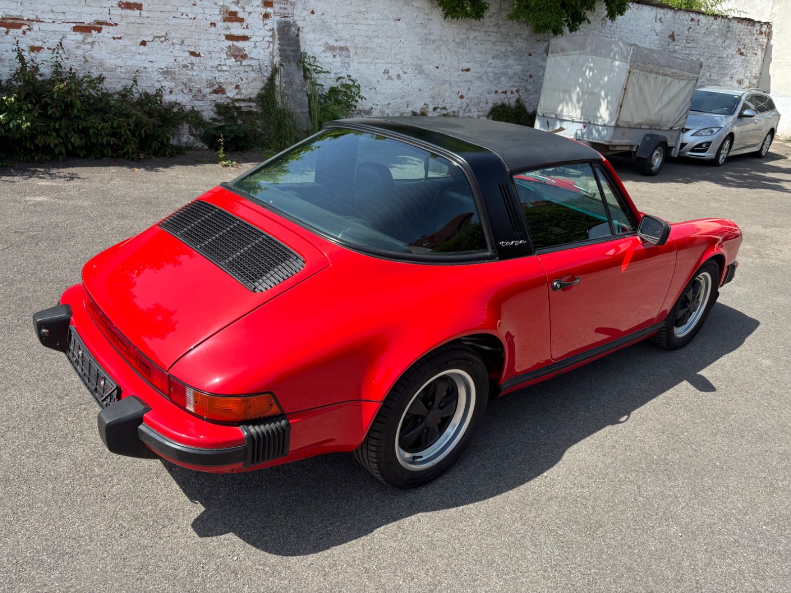 PORSCHE 911 5