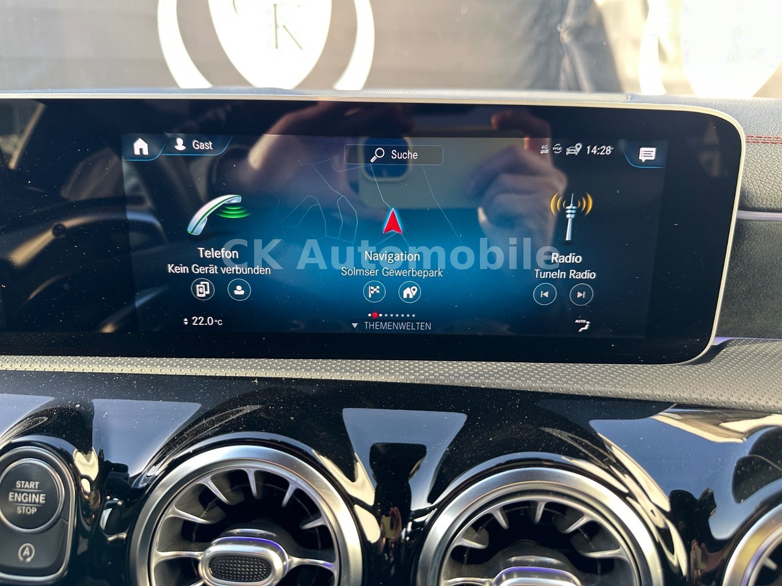 Fahrzeugabbildung Mercedes-Benz CLA 200 AMG-Line/Night-Paket/Navi/LED/AHK