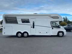 Dethleffs Grand Alpa 7820-2 *Hecksitzgruppe**Längsbetten*