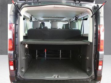 Fahrzeugabbildung Renault Grand Trafic dci150 *Easy Link*9-Sitzer*PDC *