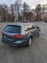 Volkswagen Golf 2.0 TDI SCR DSG R-Line Comfortline Variant  - Volkswagen Golf: R Line TDI