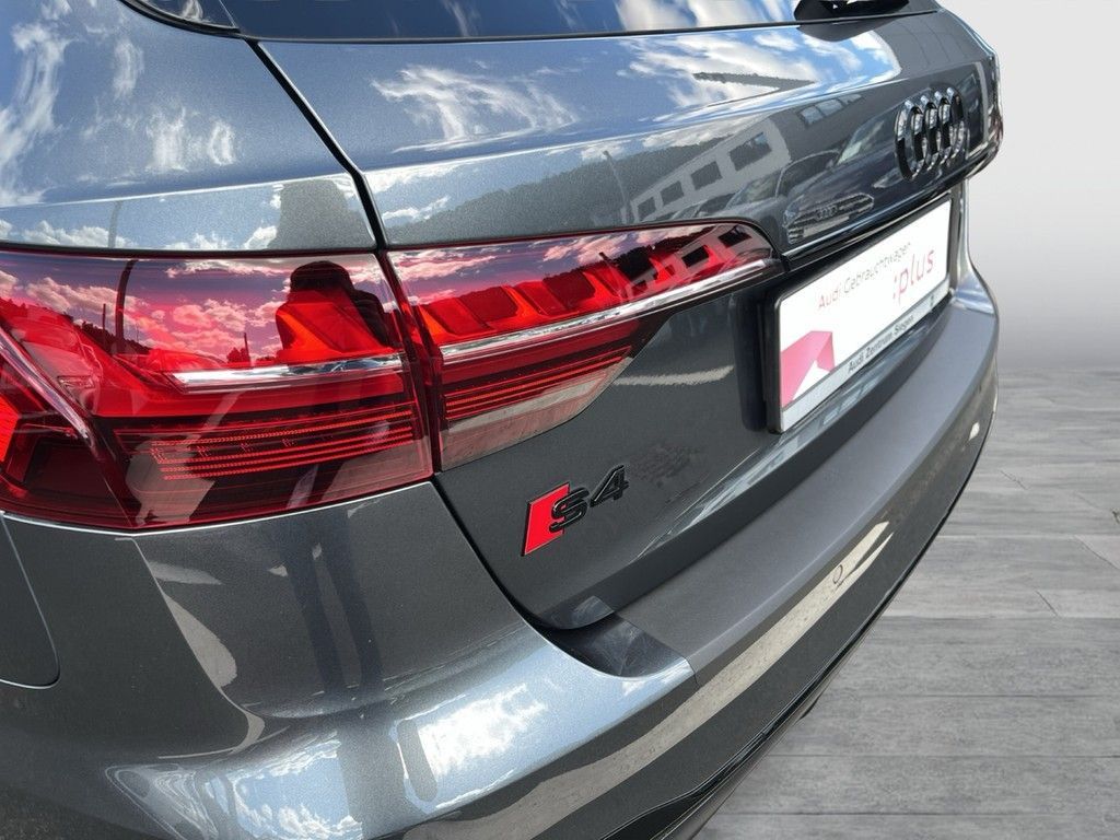 Audi S4 - Bild 22