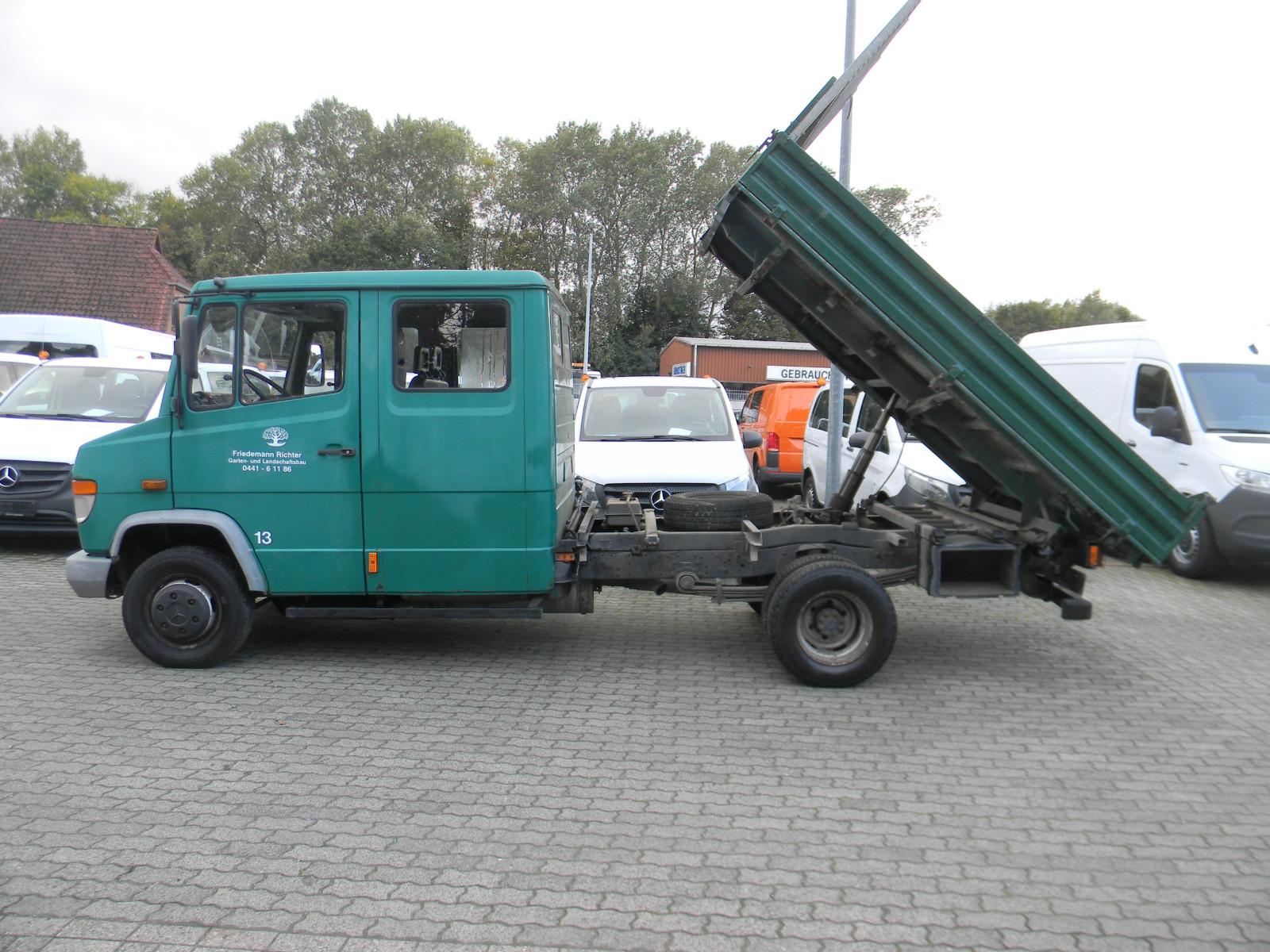 Mercedes-Benz Vario 614 D DoKa 3-Seitenkipper