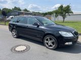 Skoda Octavia Combi Elegance - Skoda Octavia aus 2009: Kombi