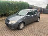 Fiat Punto 1.4 16V Dynamic - Fiat aus 2004