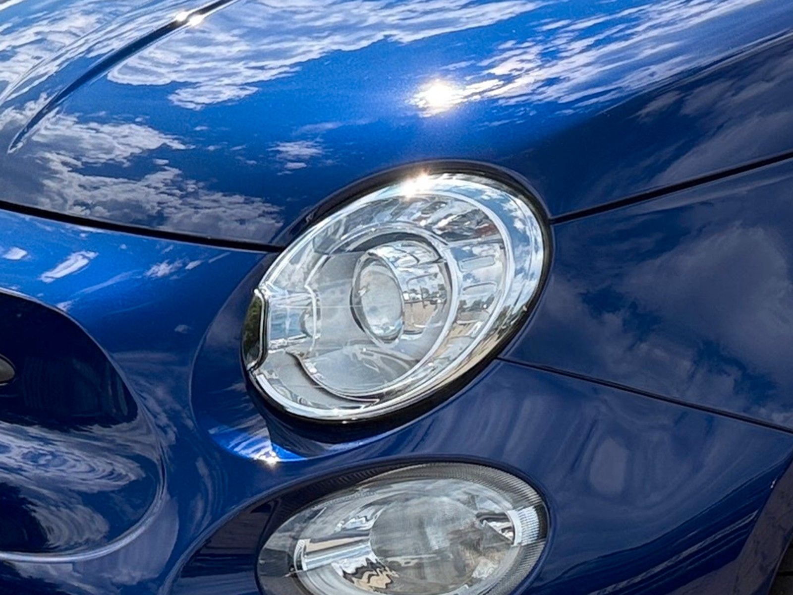 Fahrzeugabbildung Abarth 595C Competizione Automatic