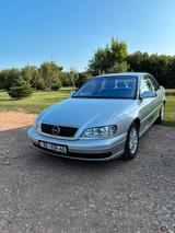 Opel Omega 3.2 V& Edition Edition - Opel Omega: 3.2