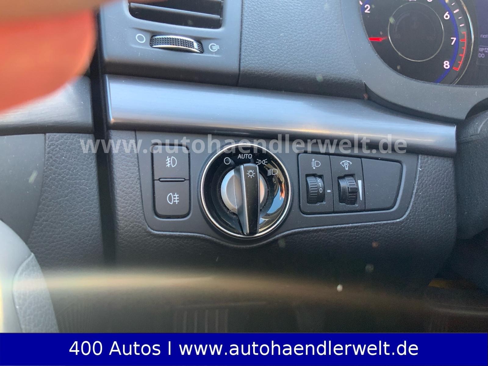 Hyundai i40 2012 — photo 15