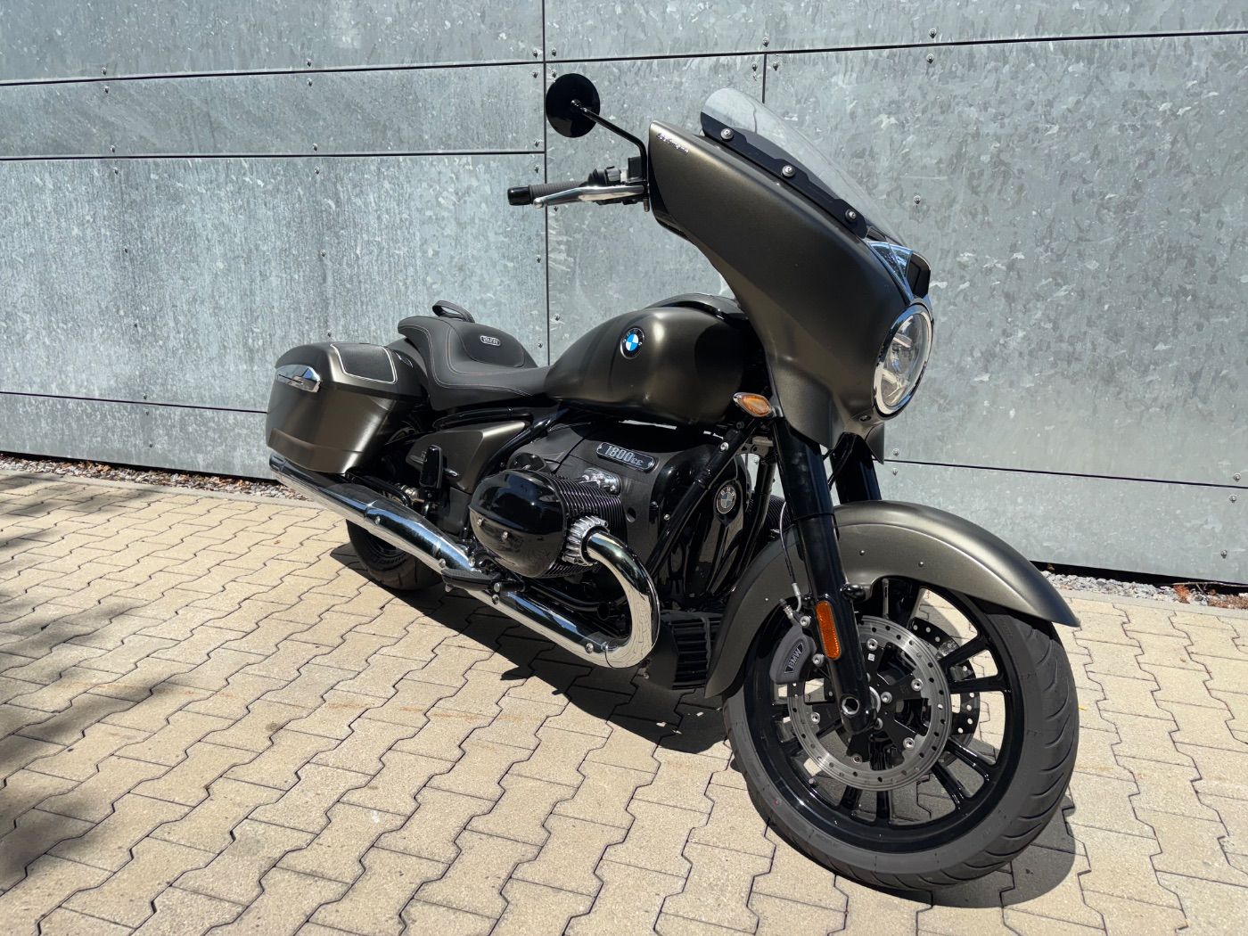 Fahrzeugabbildung BMW R 18 B Bagger Marshall ACC Rückfahrhilfe OIL INC